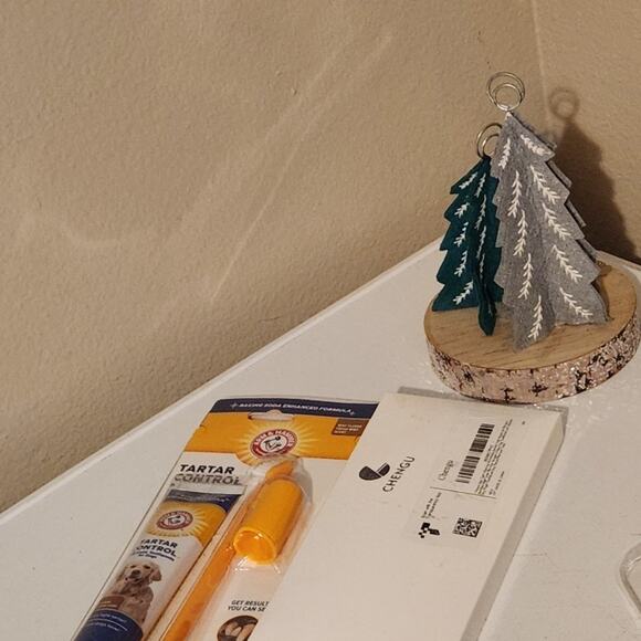 Pet tooth care kit new sealed toothpaste toothbrush and dental kit unopened - Picture 4 of 10